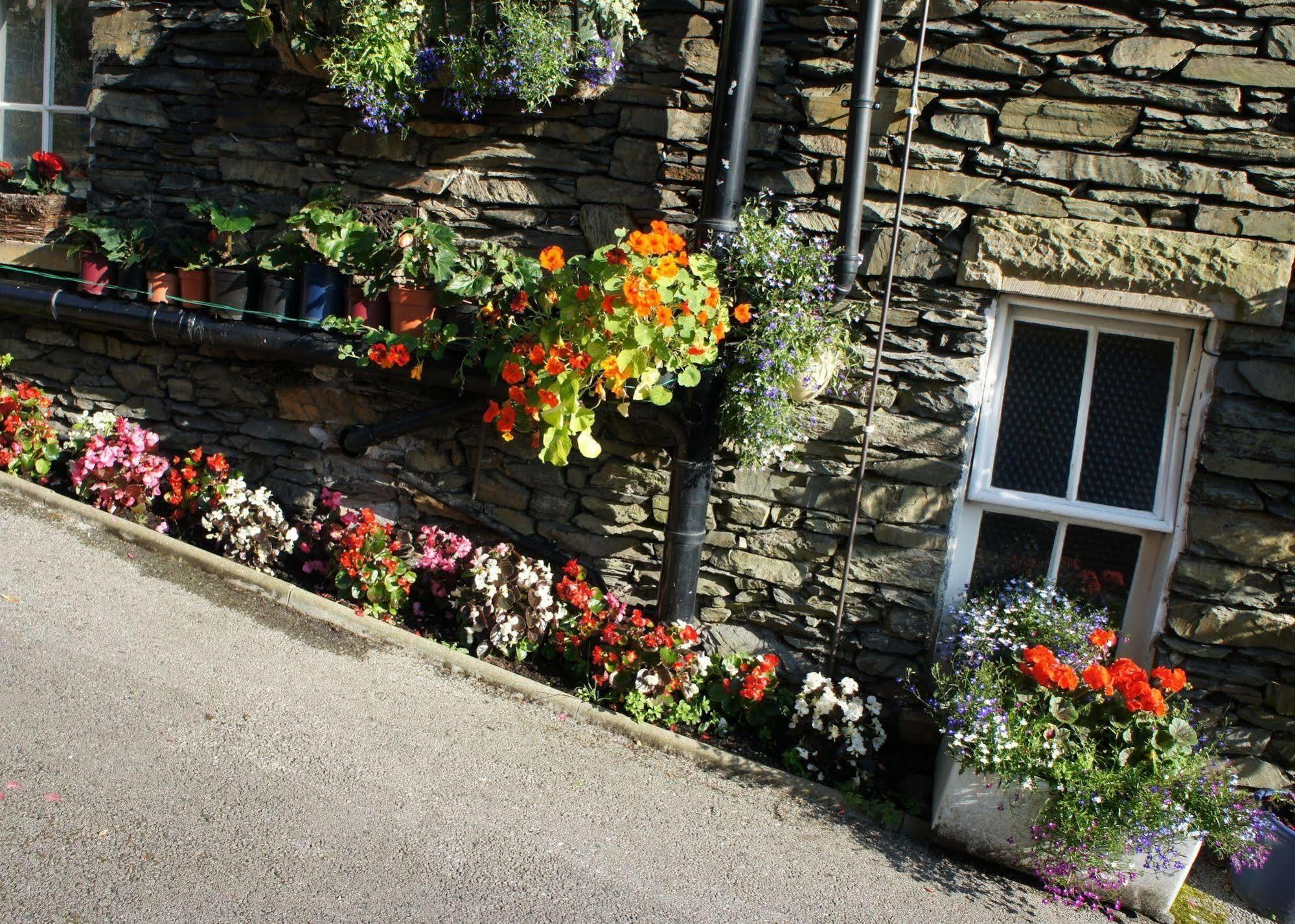 May Cottage B&B Bowness-on-Windermere Dış mekan fotoğraf