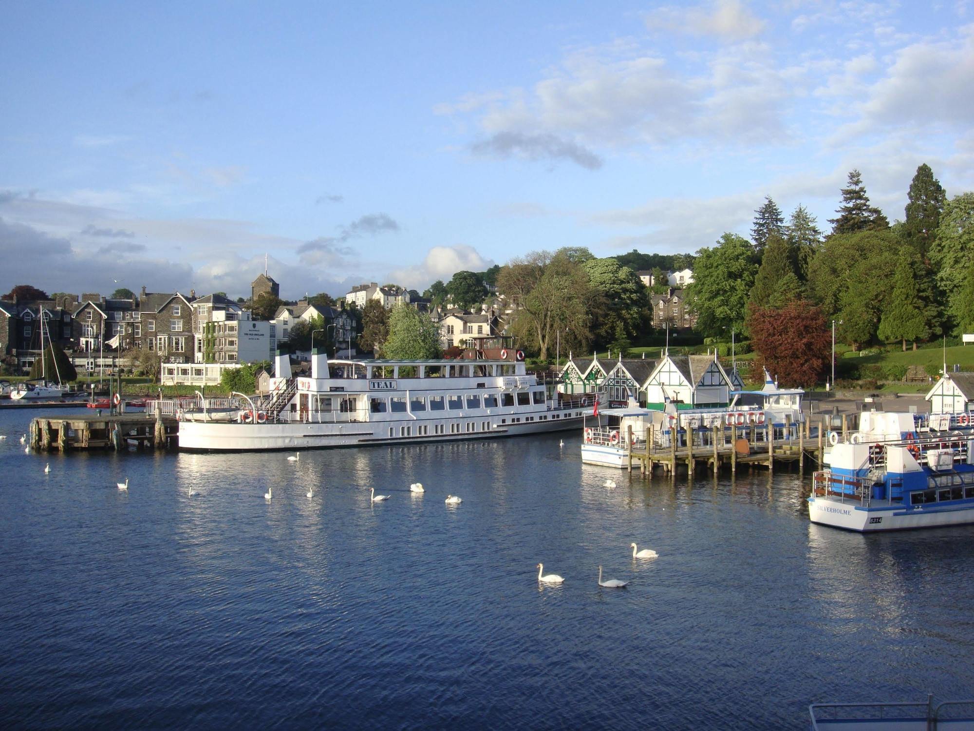 May Cottage B&B Bowness-on-Windermere Dış mekan fotoğraf